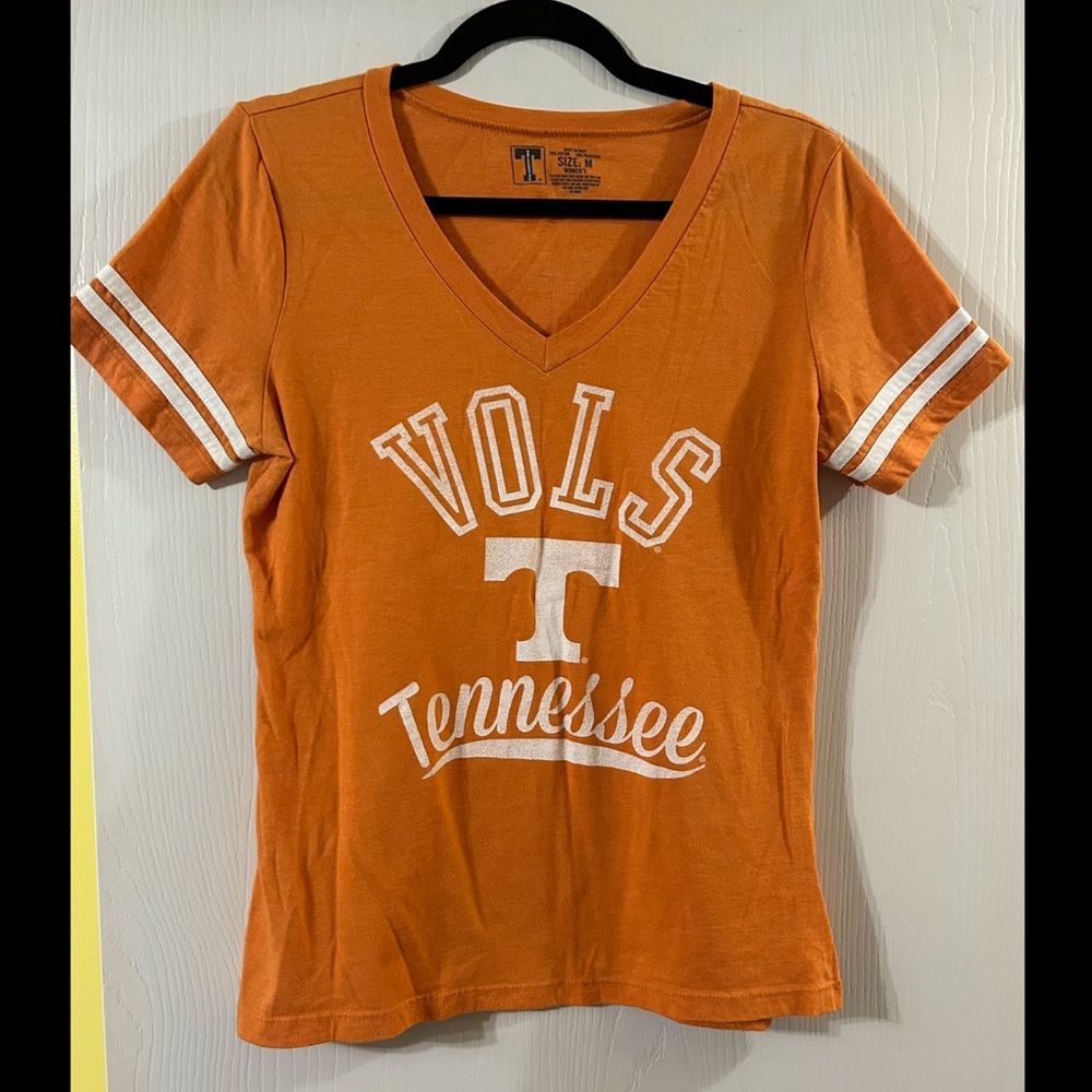 10$ TEE Tennessee Vols Women's Orange V-Neck Top